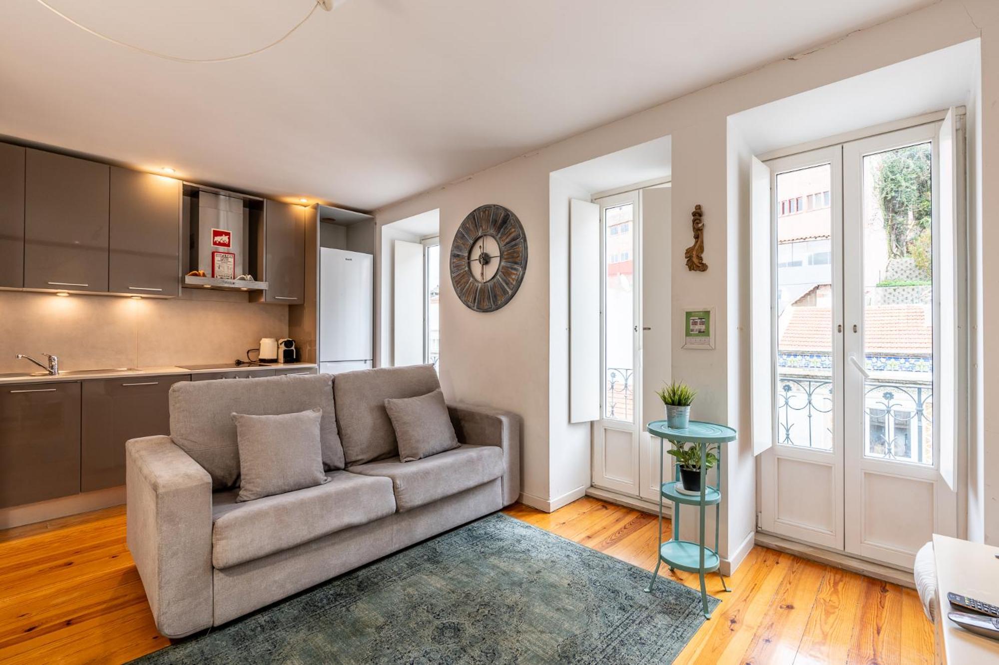Bmyguest - 28 Tram Central Apartment Lisbon Luaran gambar